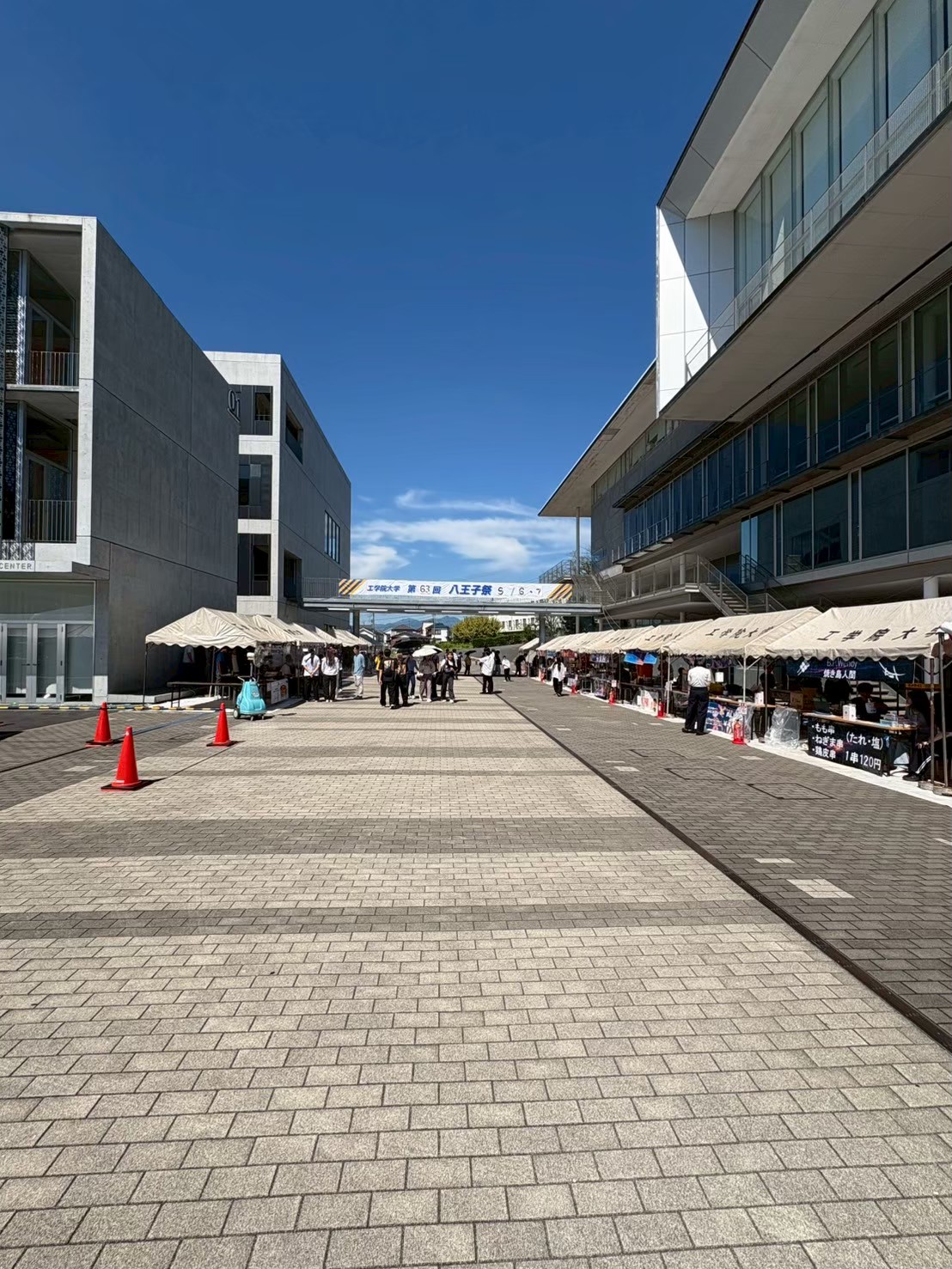 64th 学園祭の様子の写真
